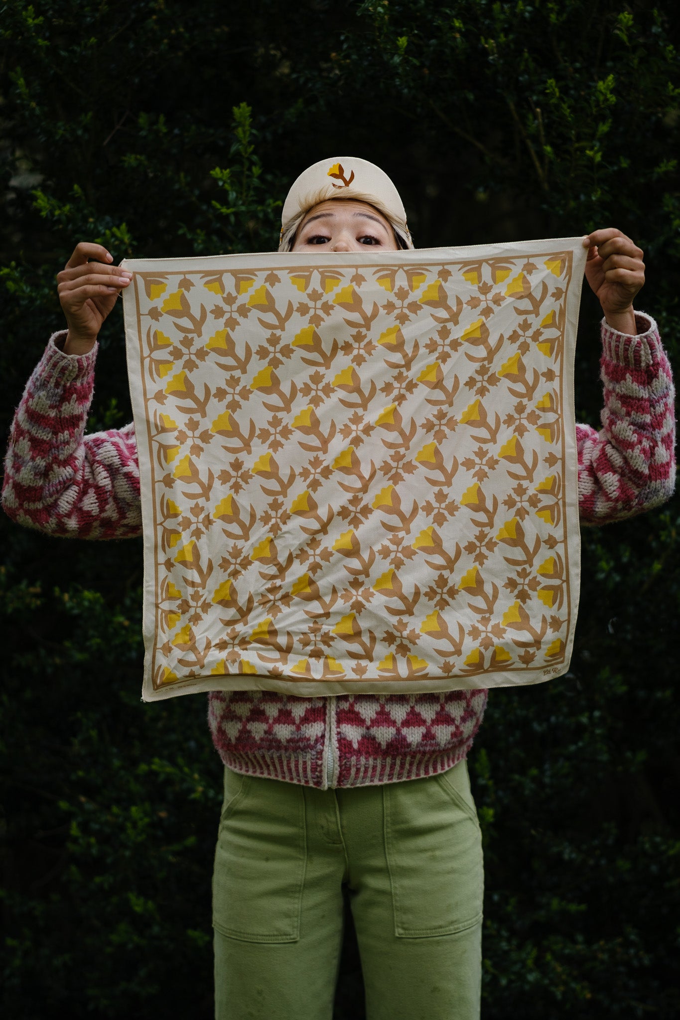 LaRon's Tulips and Holly Bandana