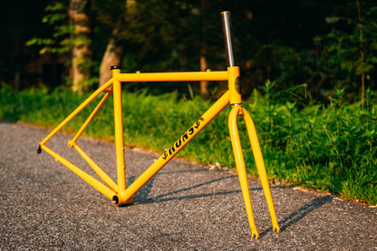 CR1 Country Road frameset