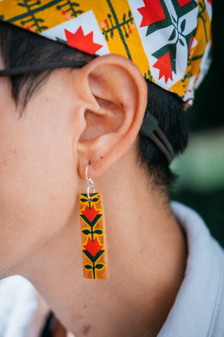 barn quilt earrings