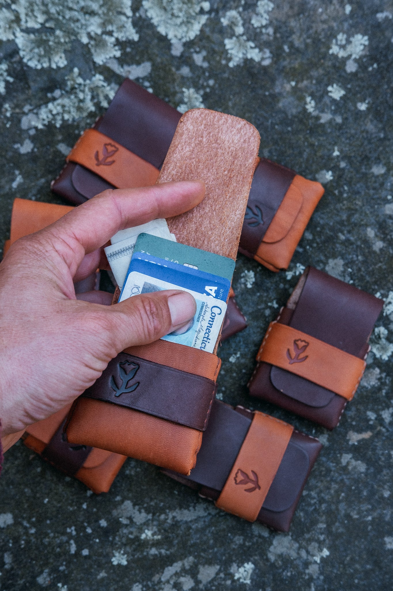 LaRon popover wallet