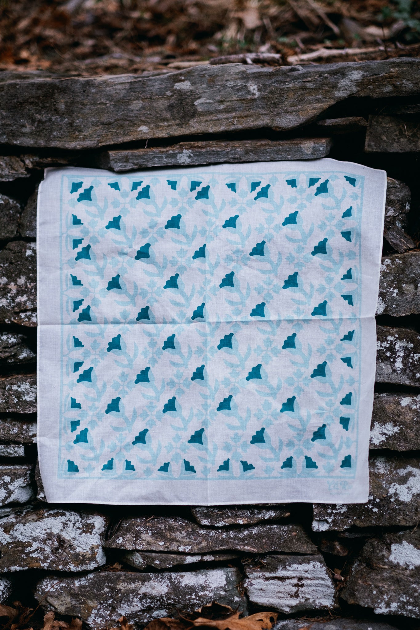 LaRon's Tulips and Holly Bandana