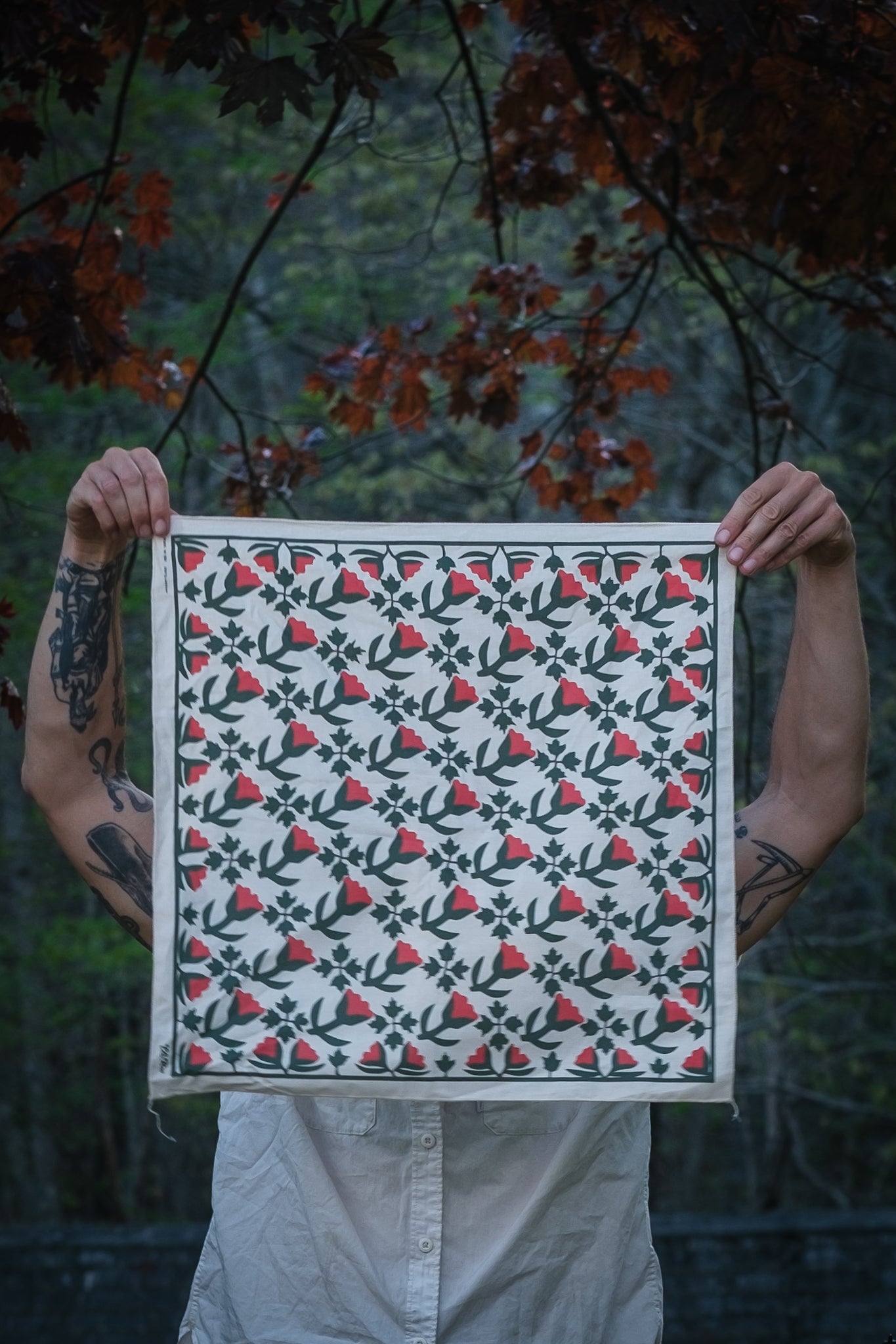 LaRon's Tulips and Holly Bandana