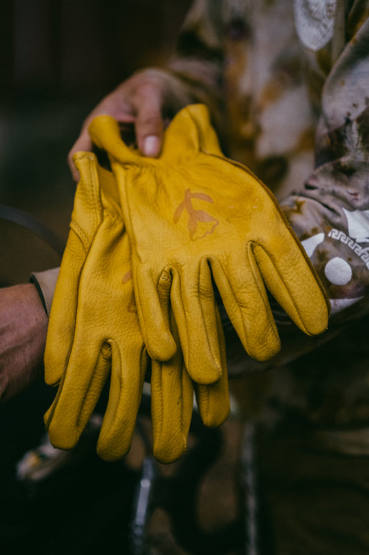 LaRon's buckskin gloves